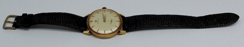 Appraisal: JEWELRY Men's Vintage Omega kt Gold Watch Men's vintage kt