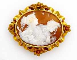 Appraisal: A Victorian shell cameo brooch mounted in a ct gold