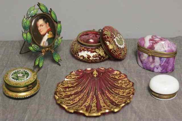 Appraisal: th Century Porcelain and Glass Lot Includes a porcelain plaque