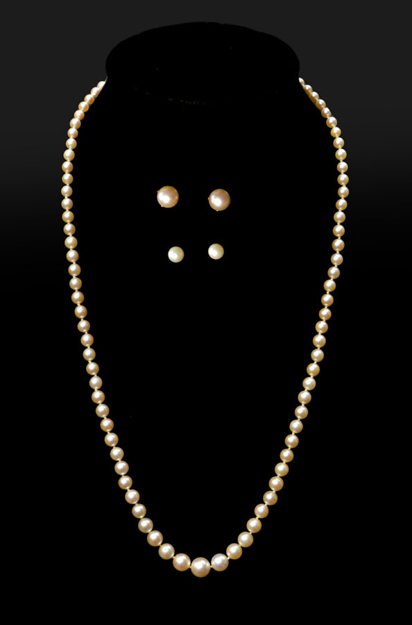 Appraisal: CULTURED PEARL NECKLACE AND PAIRS OF EARRINGS Graduated - mm