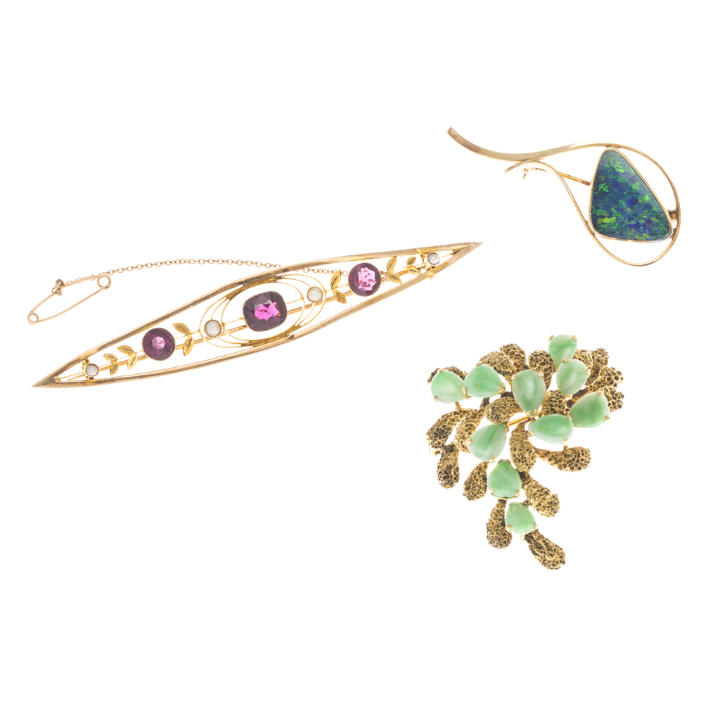 Appraisal: Three gem set brooches to include a contemporary black opal