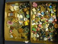 Appraisal: DOLL HOUSE ACCESSORIES This lot has many different thing that