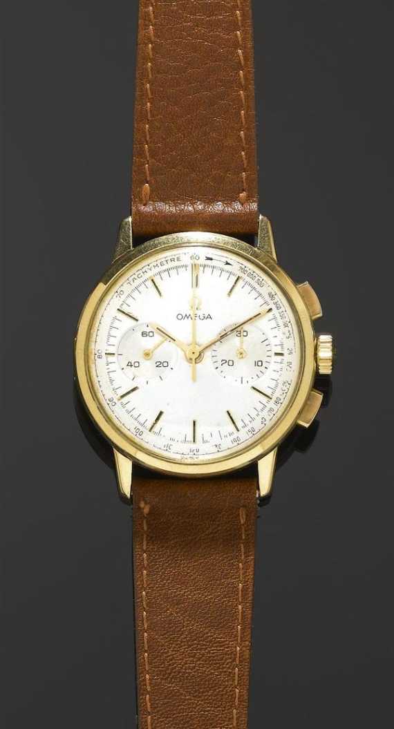 Appraisal: GENTLEMAN'S WRISTWATCH CHRONOGRAPH OMEGA 's Yellow gold Round case with