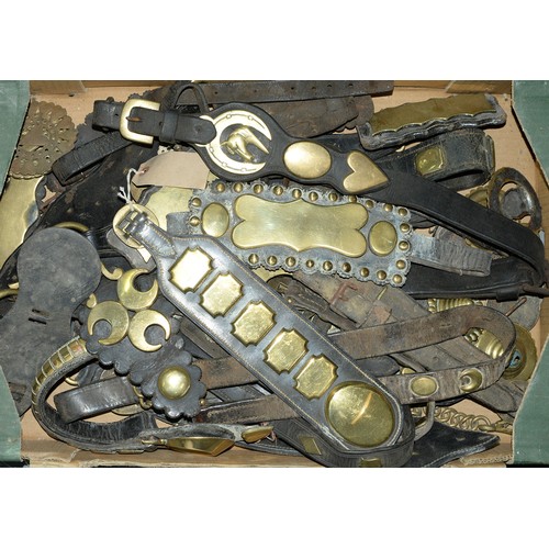 Appraisal: Miscellaneous horse brasses various patterns