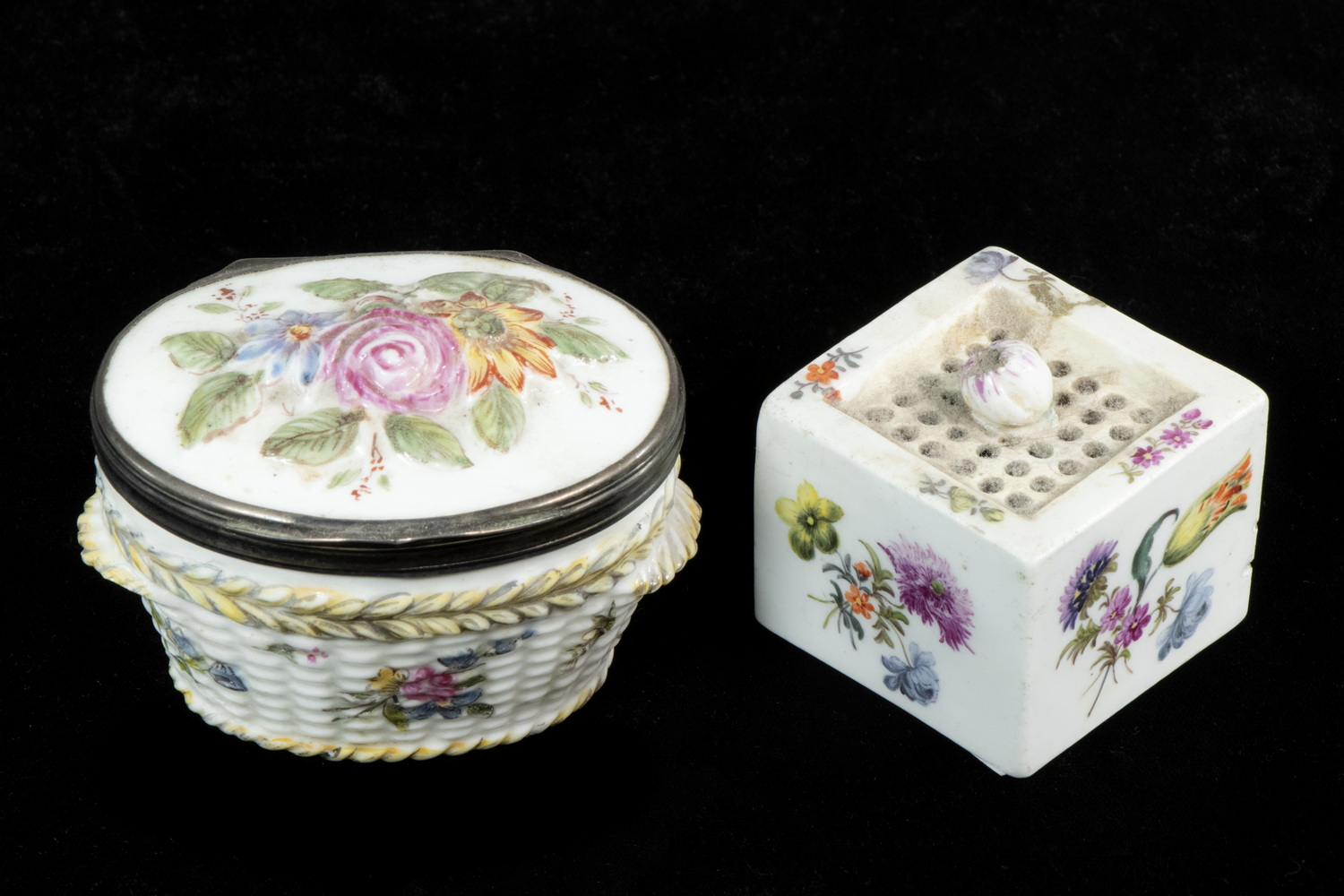 Appraisal: FRENCH PORCELAIN BOXES Lot of th c French Hand Painted