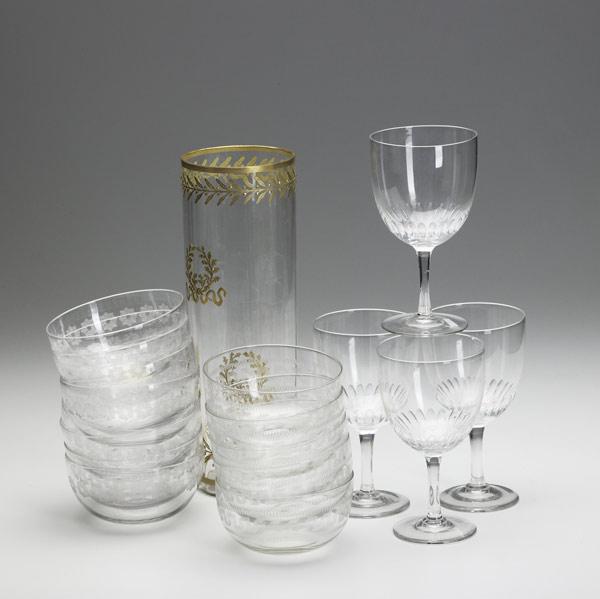 Appraisal: ASSORTED GLASSWARE Eighteen pieces includes thirteen finger bowls four crystal