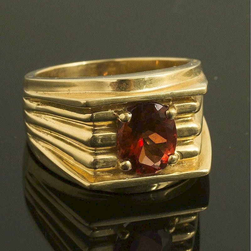 Appraisal: Sunstone k Gold RIng k gold ring containing a carat