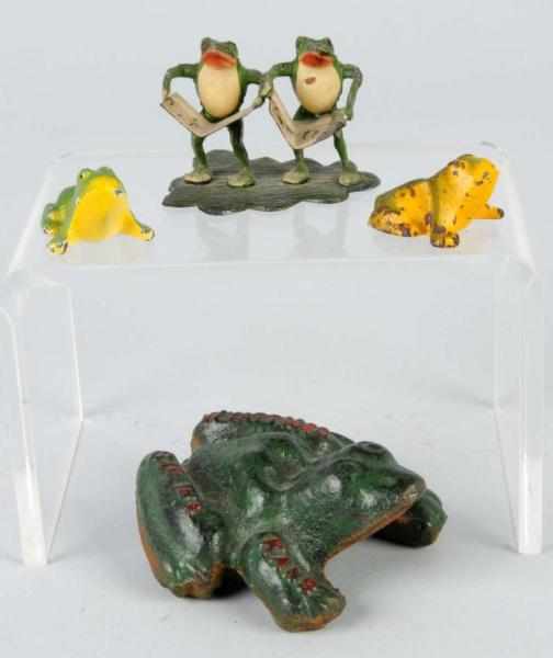 Appraisal: Lot of Cast Iron Pot Metal Frogs Description Assorted lot