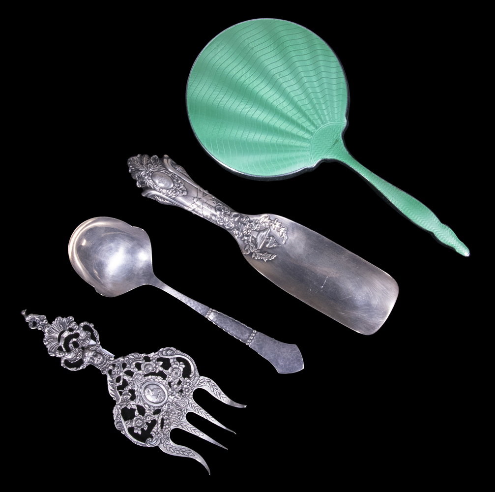 Appraisal: SILVER ACCESSORIES Lot of Pieces including Late th c Durgin