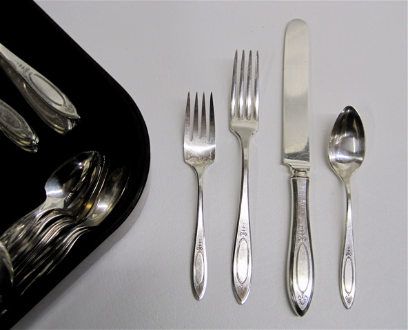 Appraisal: SILVER PLATED FLATWARE AND STORAGE CHEST pieces Includes Community Plate