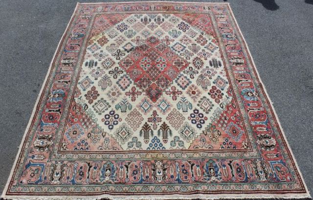 Appraisal: Fine Quality Handmade Roomsize Carpet From a Stamford CT home