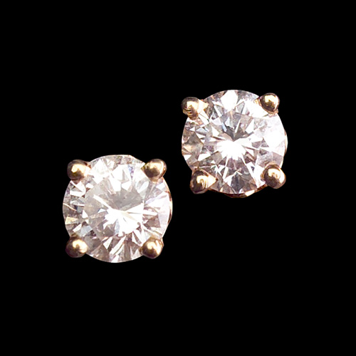 Appraisal: DIAMOND Stud earrings very fine in k yellow gold four-prong