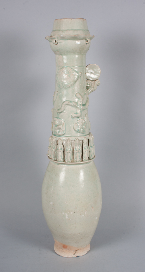 Appraisal: Chinese celadon porcelain funerary urn in the Sung manner in