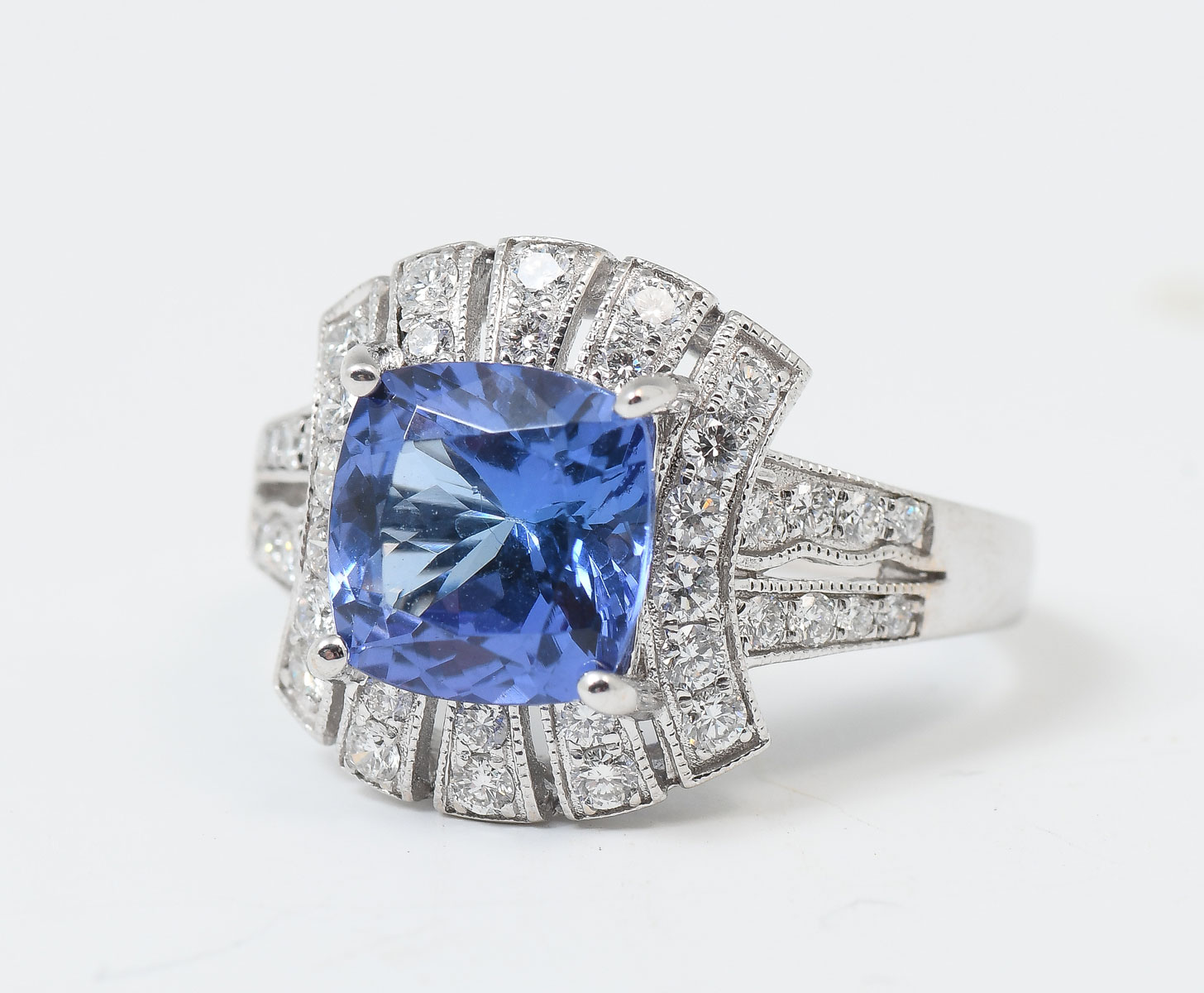 Appraisal: K CT TANZANITE RING WITH DIAMONDS CT tanzanite center stone