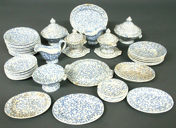 Appraisal: - Blue and white English child s dinner service ate