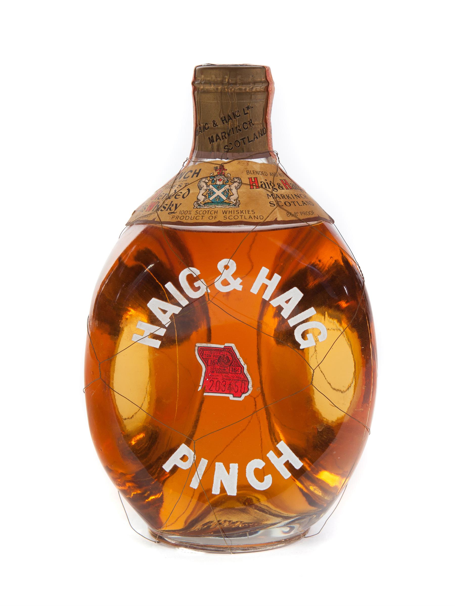 Appraisal: HAIG HAIG PINCH WHISKY Scotland s Blended and bottled by