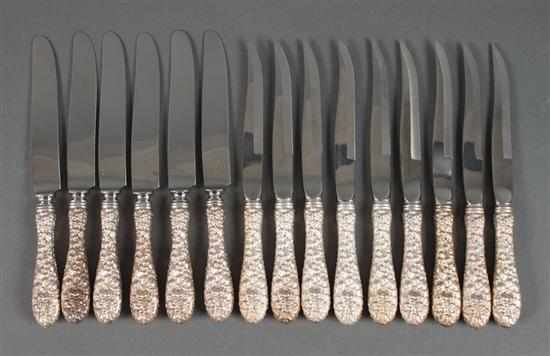 Appraisal: Fifteen American sterling silver-handled steak and luncheon knives in the