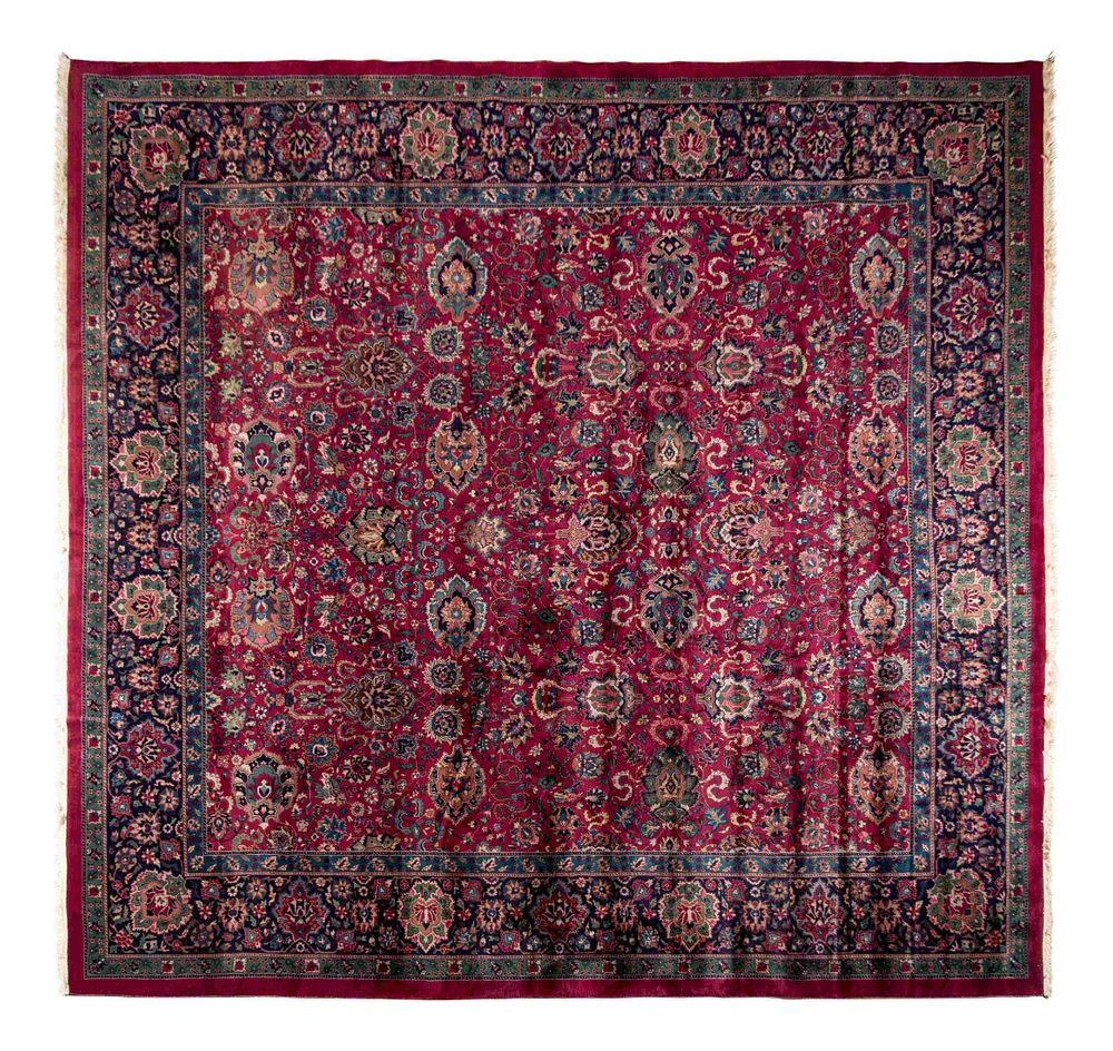 Appraisal: A Kashan Wool Rug A Kashan Wool Rug Mid- th