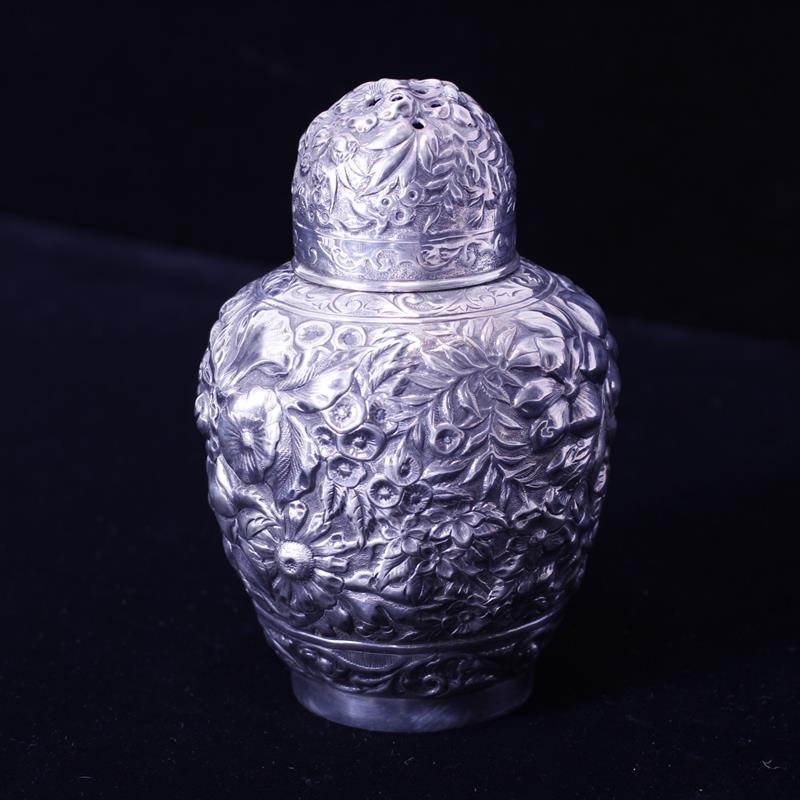 Appraisal: Sterling silver multi floral repousse muffineer shaker marked B H