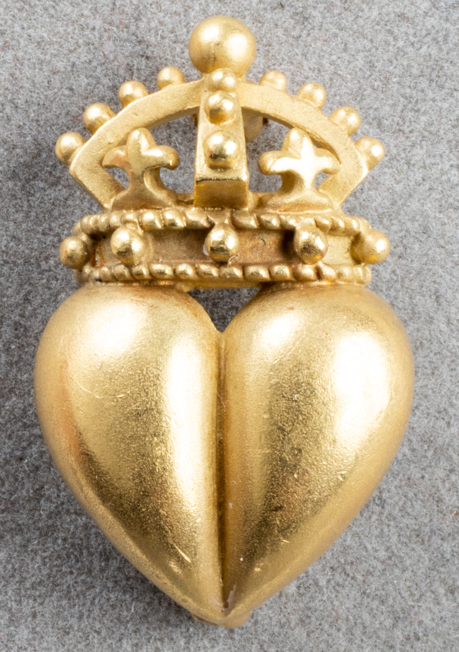 Appraisal: BARRY KIESELSTEIN-CORD K GOLD CROWNED HEART PIN Vintage Barry Kieselstein-Cord