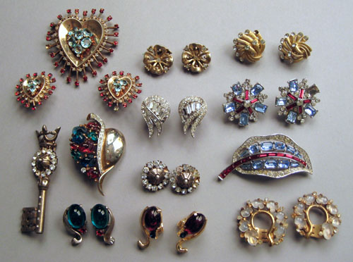 Appraisal: Nine pairs of Trifari rhinestone clip earrings together with a