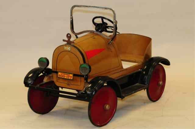 Appraisal: SIDWAY TOPLIFF CO FRANKLIN PEDAL CAR Washington PA all original