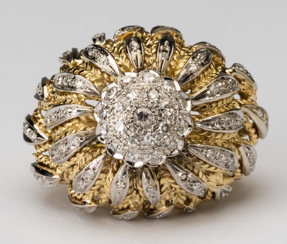 Appraisal: KARAT YELLOW GOLD DIAMOND RING karat yellow gold flower form