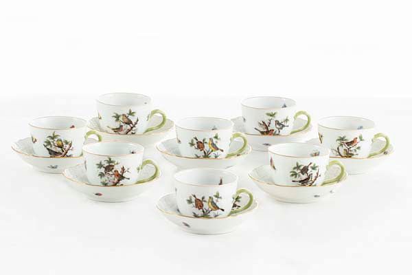 Appraisal: Eight Herend Rothschild Bird demitasse cups A set of eight