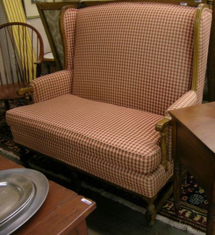 Appraisal: North Hickory Furniture made in NC colonial style upholstered loveseat