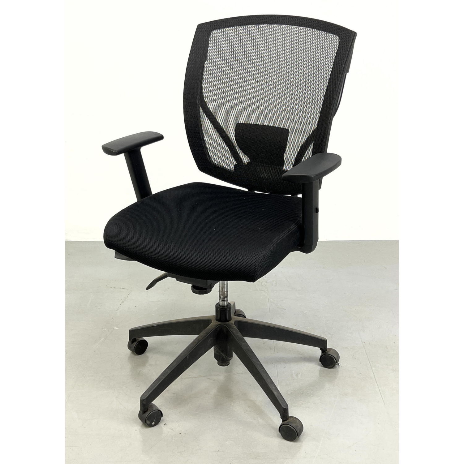 Appraisal: Offices to Go Office Desk Chair Black Mesh Back Label