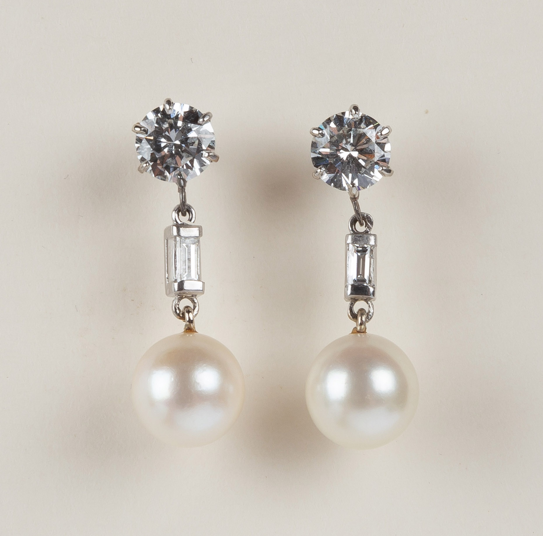 Appraisal: LADY'S K GOLD PEARL AND CT DIAMOND DROP EARRINGS Total