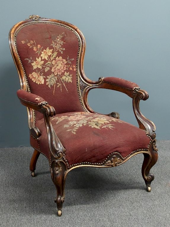 Appraisal: Victorian Walnut Chair Victorian walnut chair h x w x