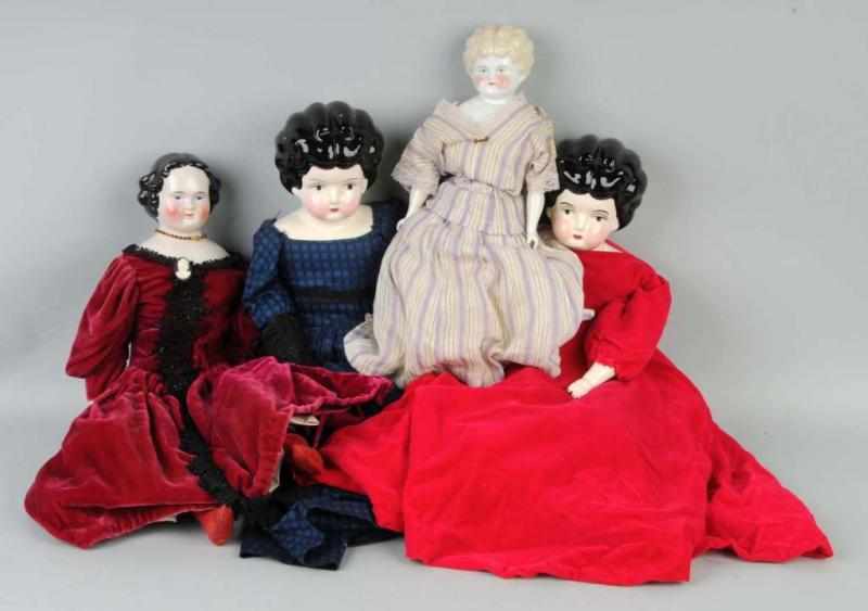 Appraisal: Lot of China Head Dolls Description reproduction chinas with low