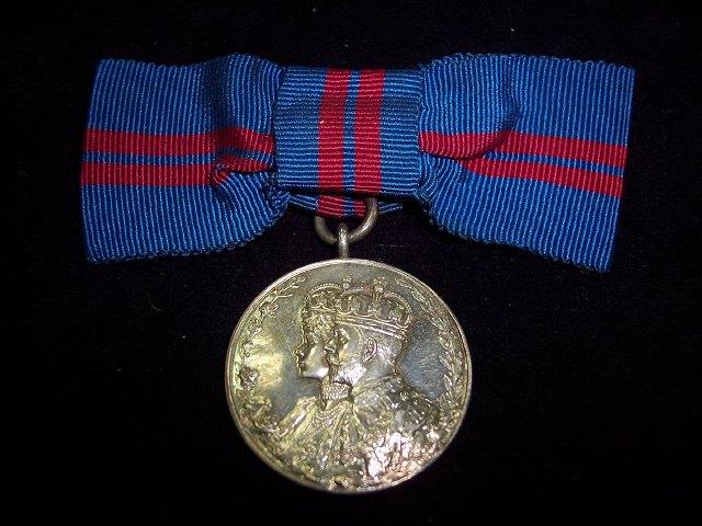 Appraisal: Coronation Medal Ladies' Bow Ribbon silver good to fine