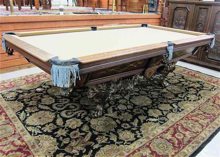 Appraisal: POOL TABLE WITH ACCESSORIES a copy of an Brunswick ''Monarch''