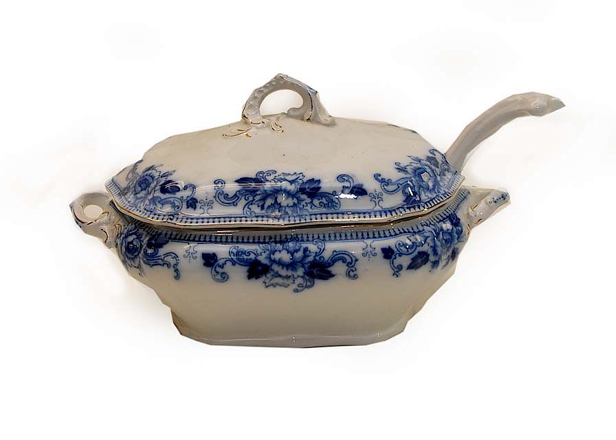 Appraisal: Antique Flow Blue Tureen and Ladle Flow Blue Tureen and