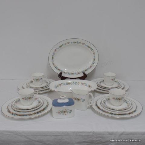 Appraisal: Royal Doulton Pastorale pc Place China Set A very nice