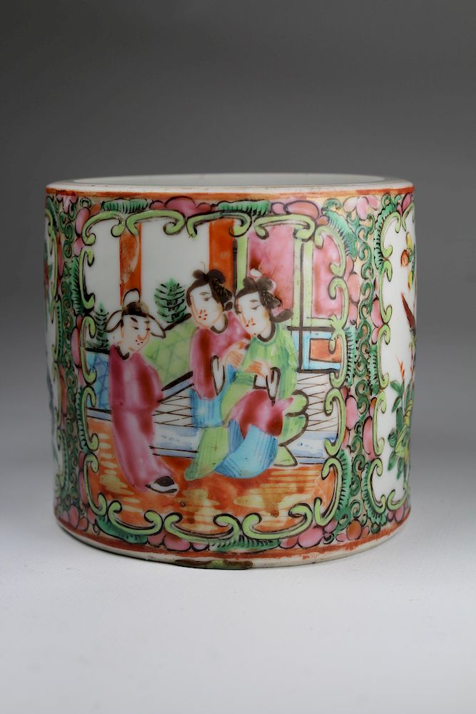 Appraisal: Chinese Rose Medallion Porcelain Brush Pot Figural Chinese Rose Medallion