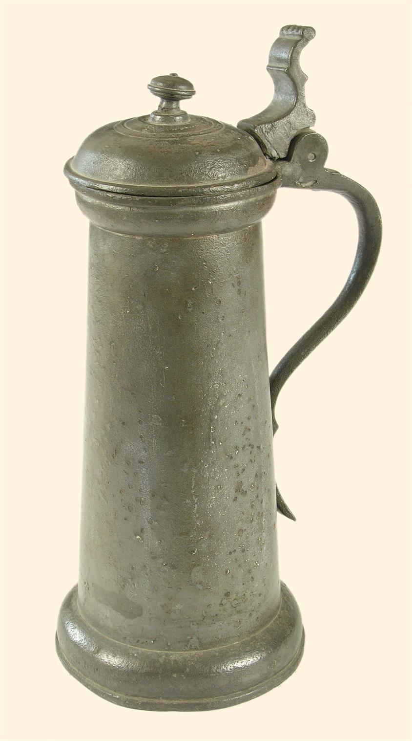 Appraisal: A James I pewter bun lid flagon