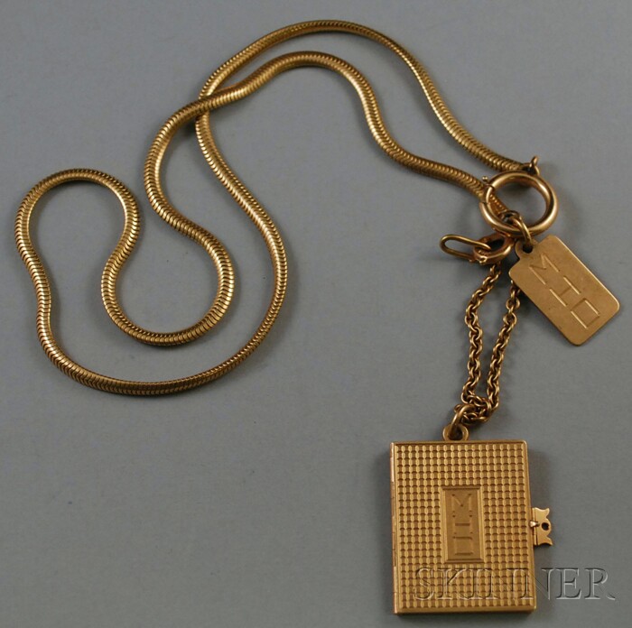 Appraisal: kt Gold Necklace comprised of flexible gold chain small monogrammed