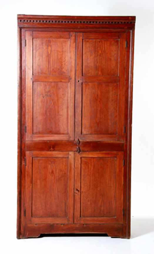 Appraisal: Southern Federal yellow pine corner cupboard first half th century