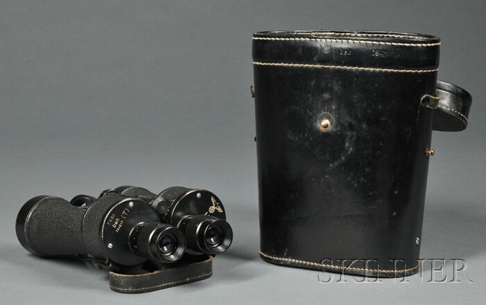 Appraisal: Zeiss WW II Binoculars Wetzlar Germany stippled black finish -in