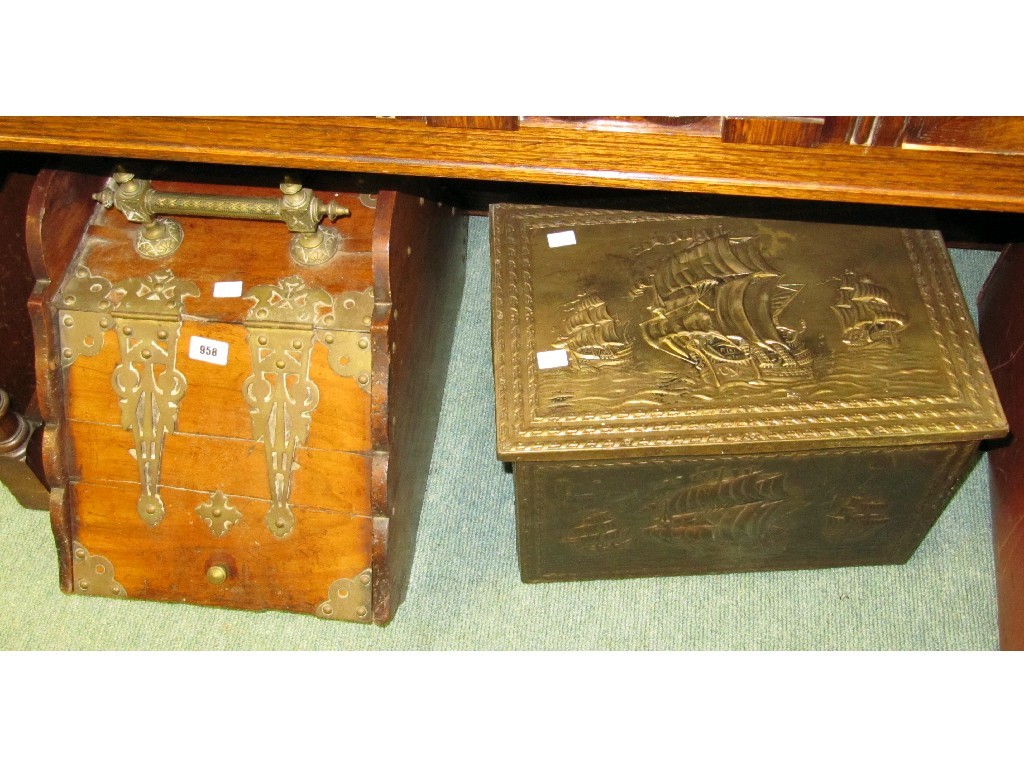 Appraisal: Lot comprising oak coal box and a log box