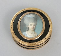 Appraisal: French Miniature Portrait Tortoise Shell and Gold Composition Box circa