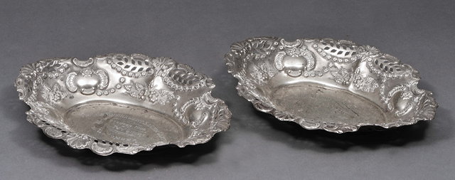 Appraisal: A PAIR OF SILVER BON BON DISHES oval shaped with