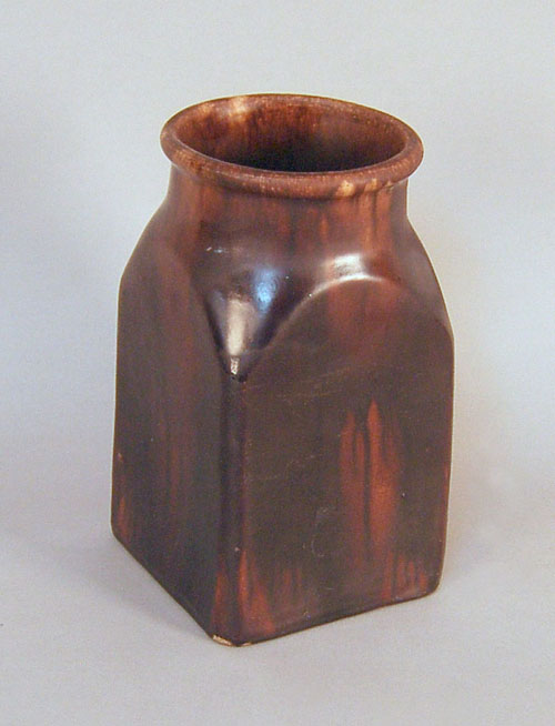 Appraisal: Pennsylvania redware crock th c h