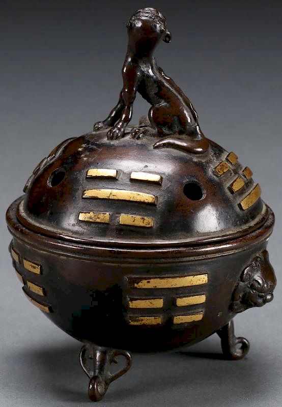 Appraisal: A FINE JAPANESE PARCEL GILT BRONZE CENSER A FINE JAPANESE