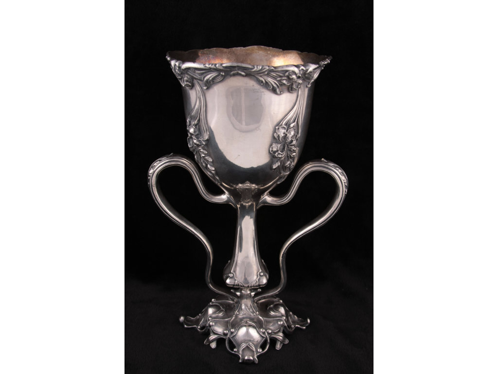 Appraisal: Art Nouveau Loving Cup Barbour Silver quadruple plate large cup