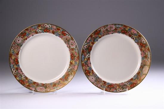 Appraisal: TWELVE BONE CHINA FLORAL-DECORATED DINNER PLATES th century The borders