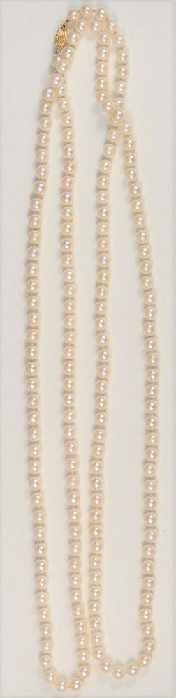 Appraisal: Pearl Single Strand Necklace with karat gold clasp length inches